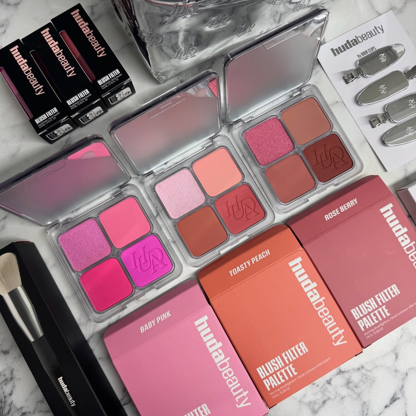Beauty Huda Makeup - Huda Bueaty Matte Blush & Brush