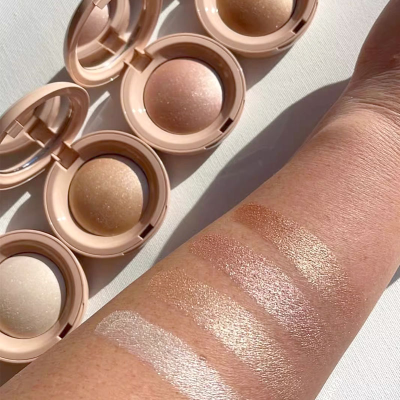 Rare Beauty Pinch Luminous Pow – обзор и цена Rare Beauty Makeup Highlighter