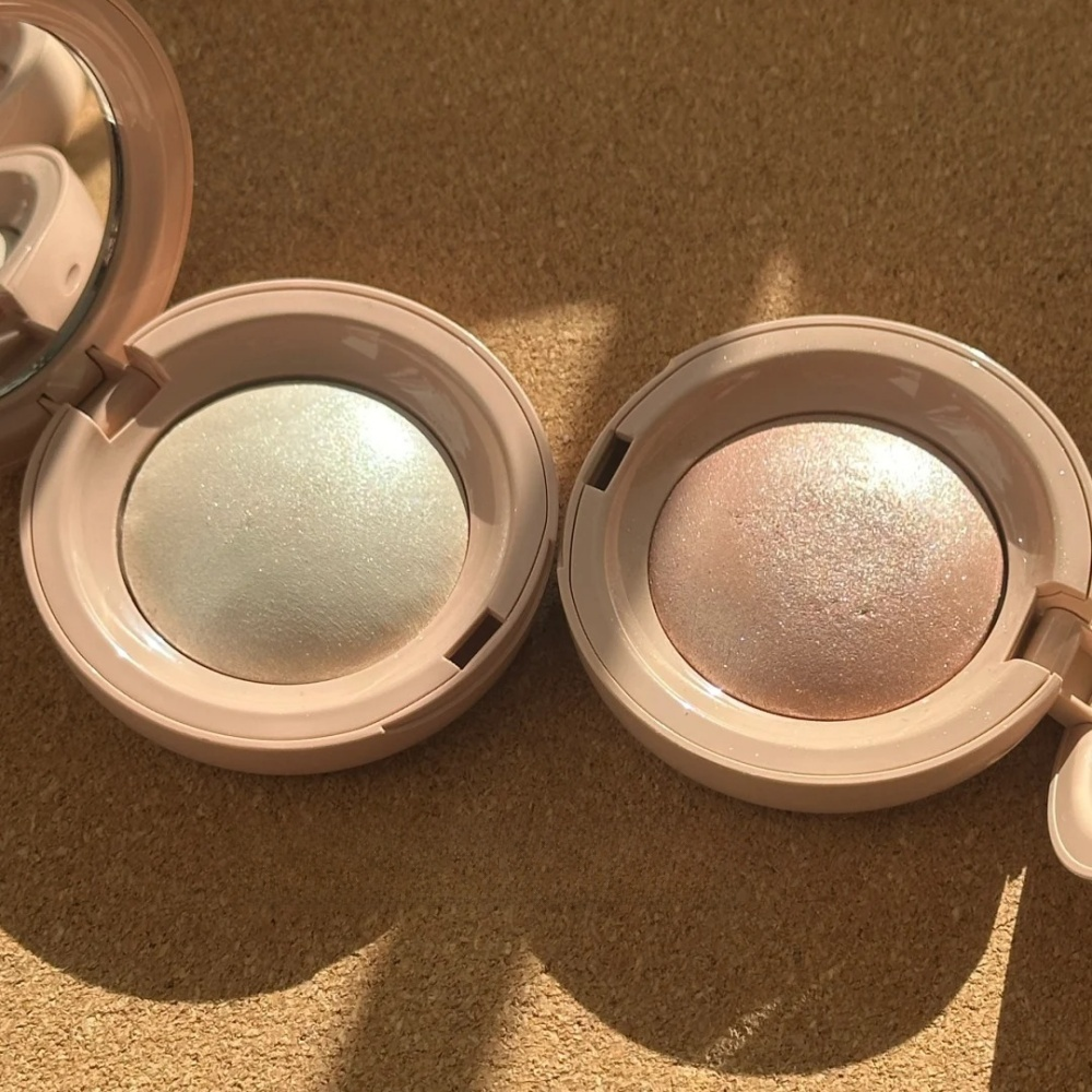 Rare Beauty Highlighter Long L – обзор и цена Rare Beauty Makeup Highlighter