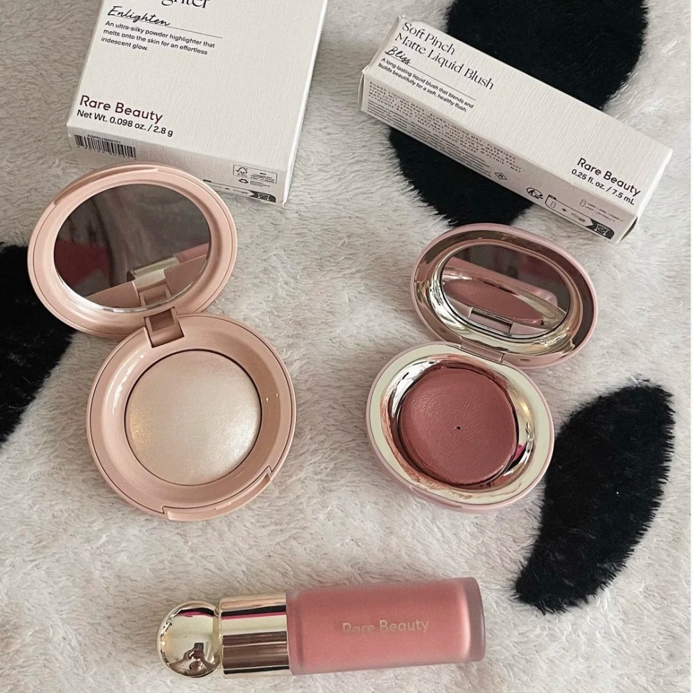 Rare Beauty Highlighter Long L – обзор и цена Rare Beauty Makeup Highlighter