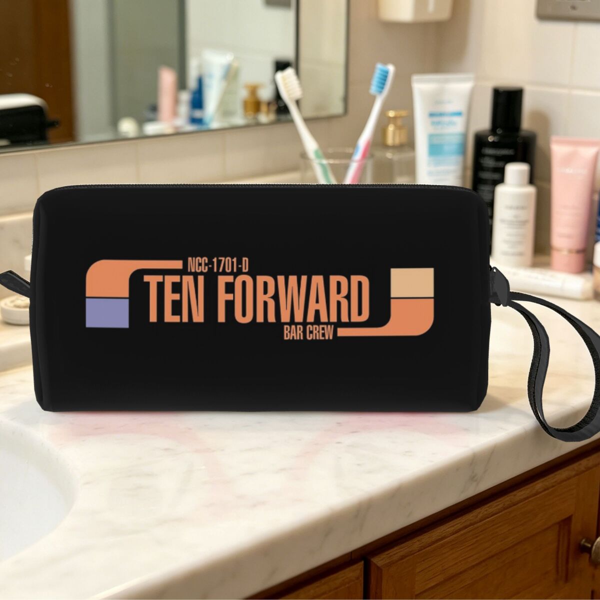 Ten Forward Bar Crew NCC 1701- – обзор и цена Beauty Makeup Bar