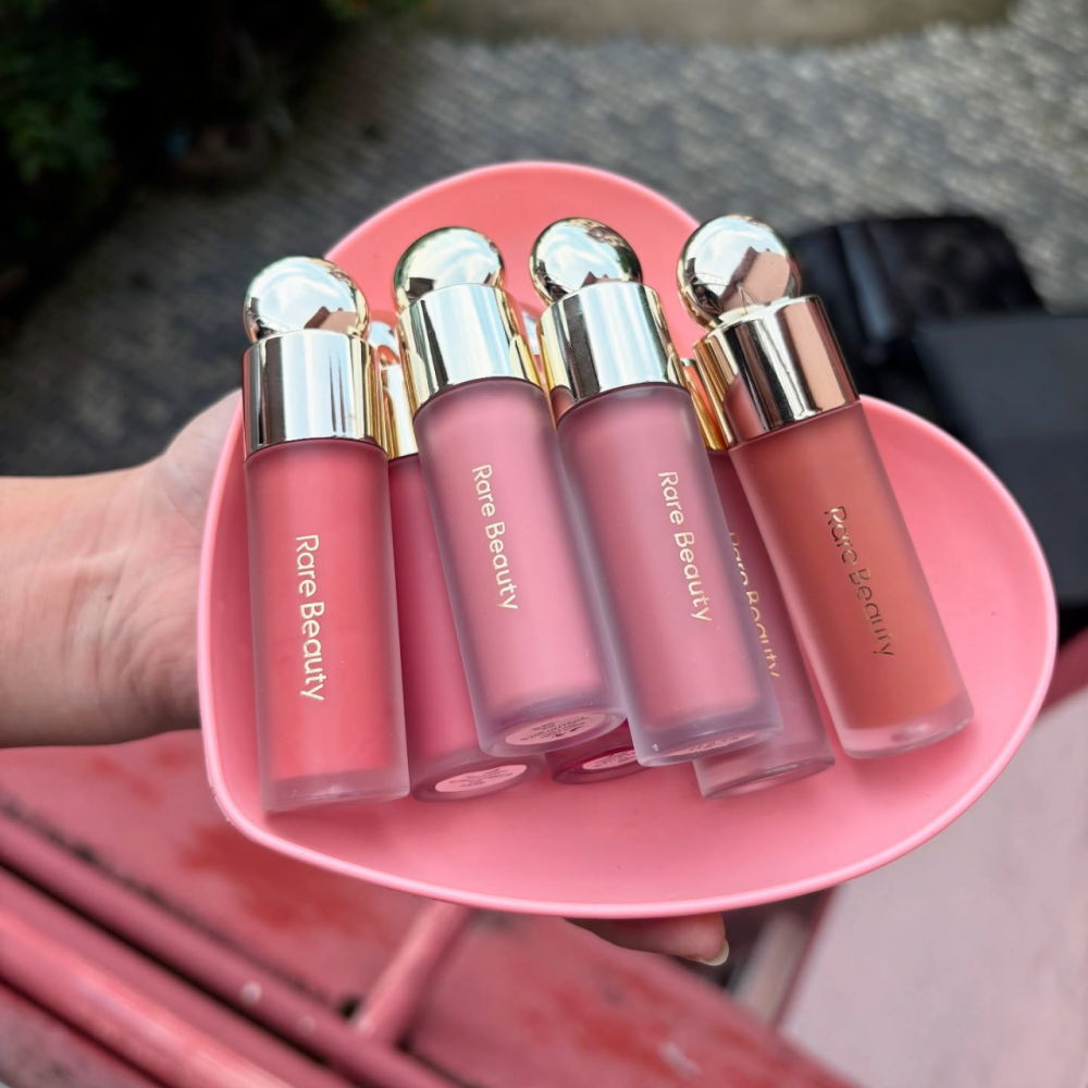 Rare Beauty Lip Gloss Liquid B – обзор и цена Beauty Makeup Looks